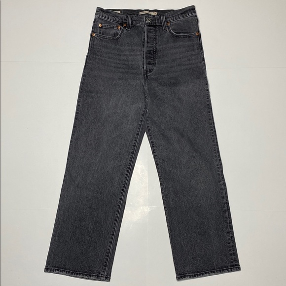 Women’s Levi's High Waisted Dark Gray Jeans - Picture 4 of 13